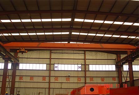 單梁式起重(chóng)機 單(dān)梁式(shì)起重機